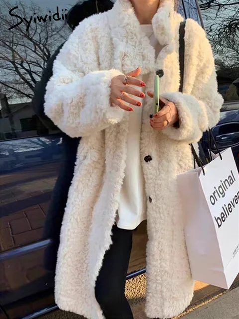 Syiwidii Faux Fur Coat Women Winter Fall 2022 Lambswool Long Jacket Loose Warm Luxury Female Casual Oversized Sheep Fur Jacket 2