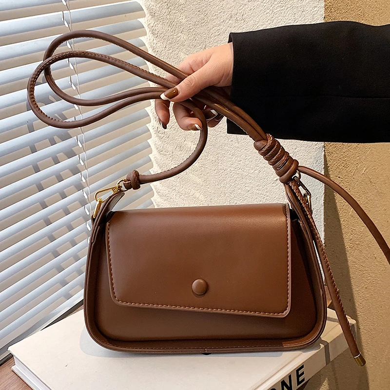 

Сумки-мессенджеры на плечо из искусственной кожи для женщин, дизайнерские дамские сумочки через плечо, модные маленькие дамские чемоданчик...