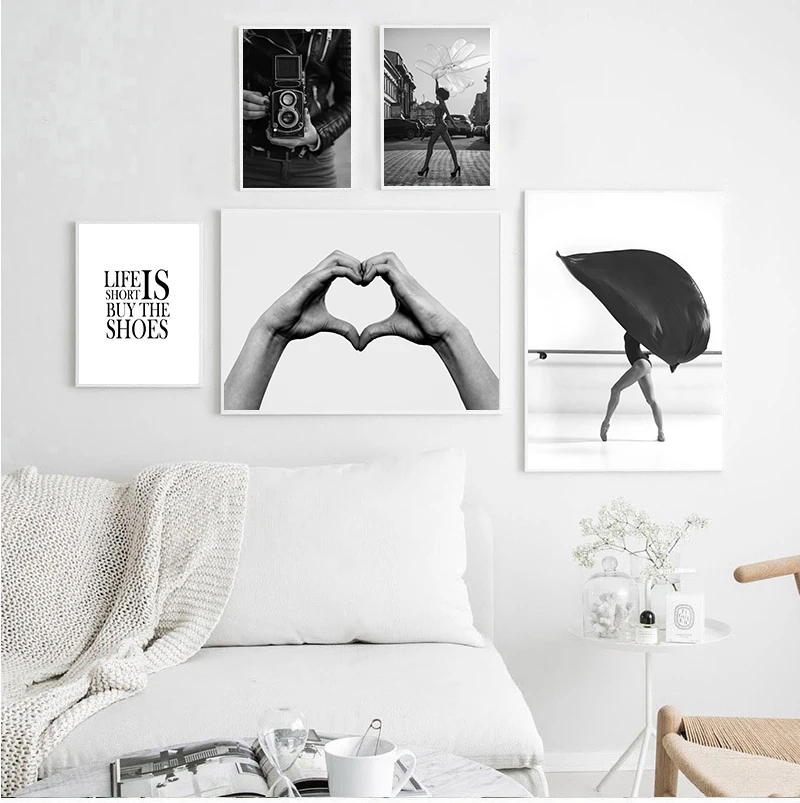 

Holding Hand Beauty Quotes Fashion Girl Black Whtie Canvas Wall Art Print Nordic Painting Modern Style Decoration Picture