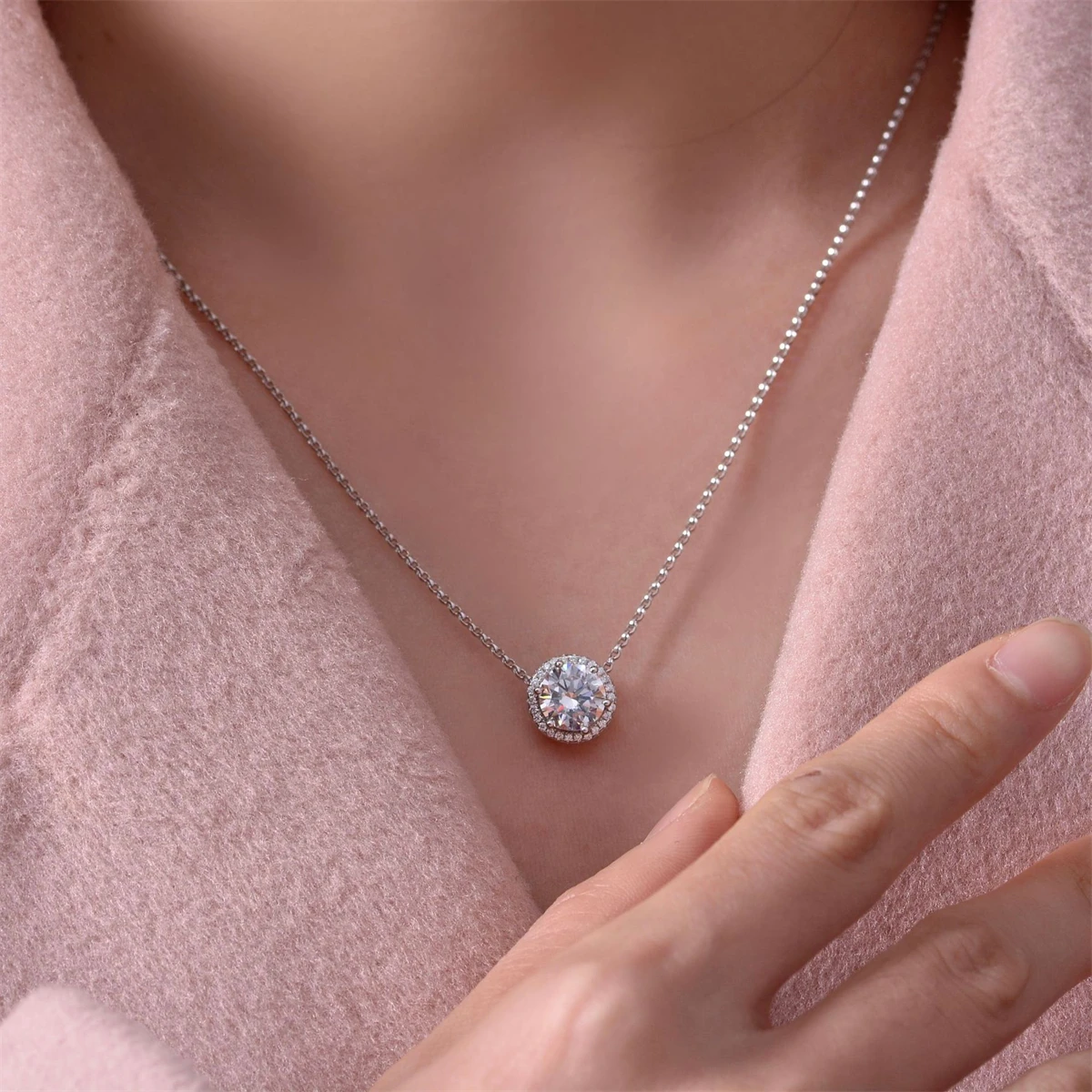

Ожерелье женское из серебра 925 пробы, карата