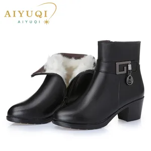 Genuine Leather women boots  2021 winter thick wool lined genuine Leather women snow boots large siz