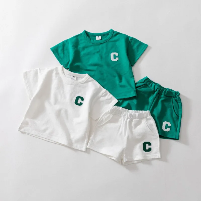 

Korea 2023 Baby Boys Clothes Sets Letter Girls Short Sleeve Casual Shirt Tops+Shorts 2pcs Kids Clothes Sports Suit New
