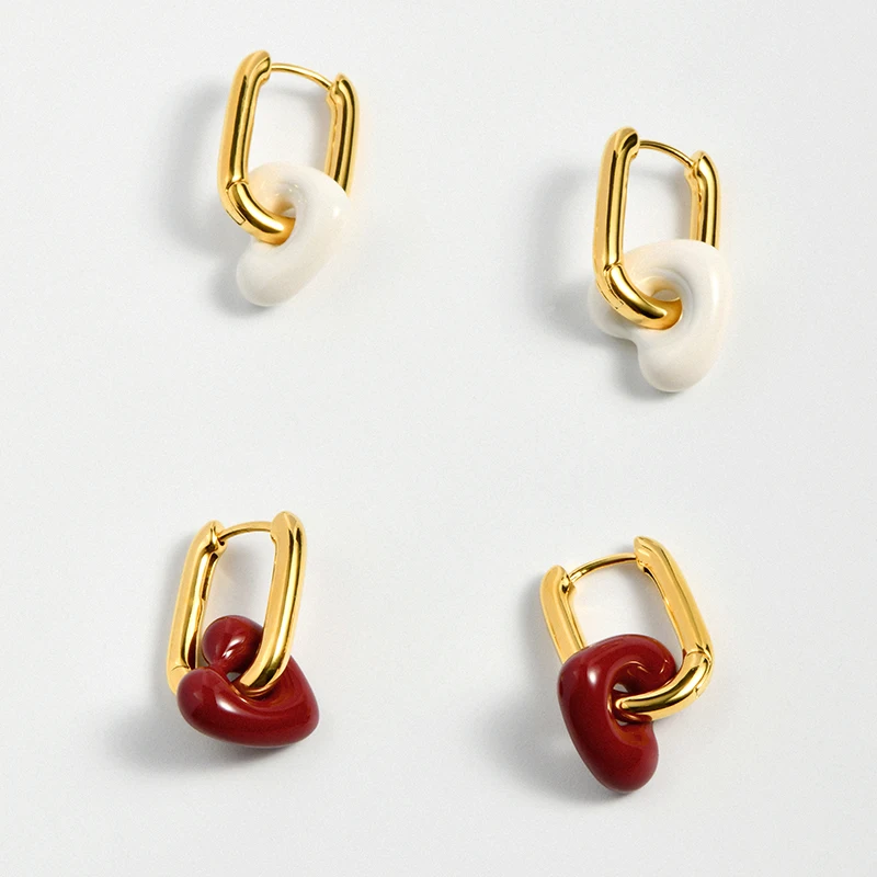 

Two Ways To Wear Retro Wild Red Love Hoop Earrings Female 18k Gold High-quality Ear Buckle Dangle Earrings Party Wedding Jewelry