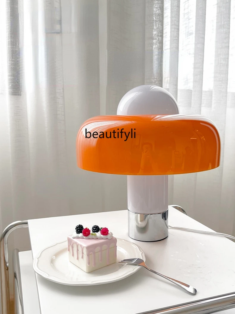 

GY Egg Tart Table Lamp Bedroom Small Desk Lamp Simple Modern Girl Light Luxury Bedside Lamp High Sense Ambience Light