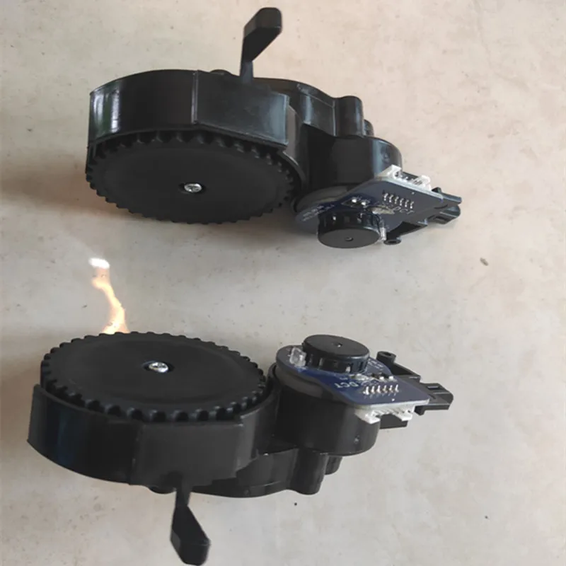 

Robot Vacuum Cleaner Wheel for Kitfort KT 516 KT-516 KT516 Robotic Vacuum Cleaner Parts Clever&Clean AQUA-Series 03