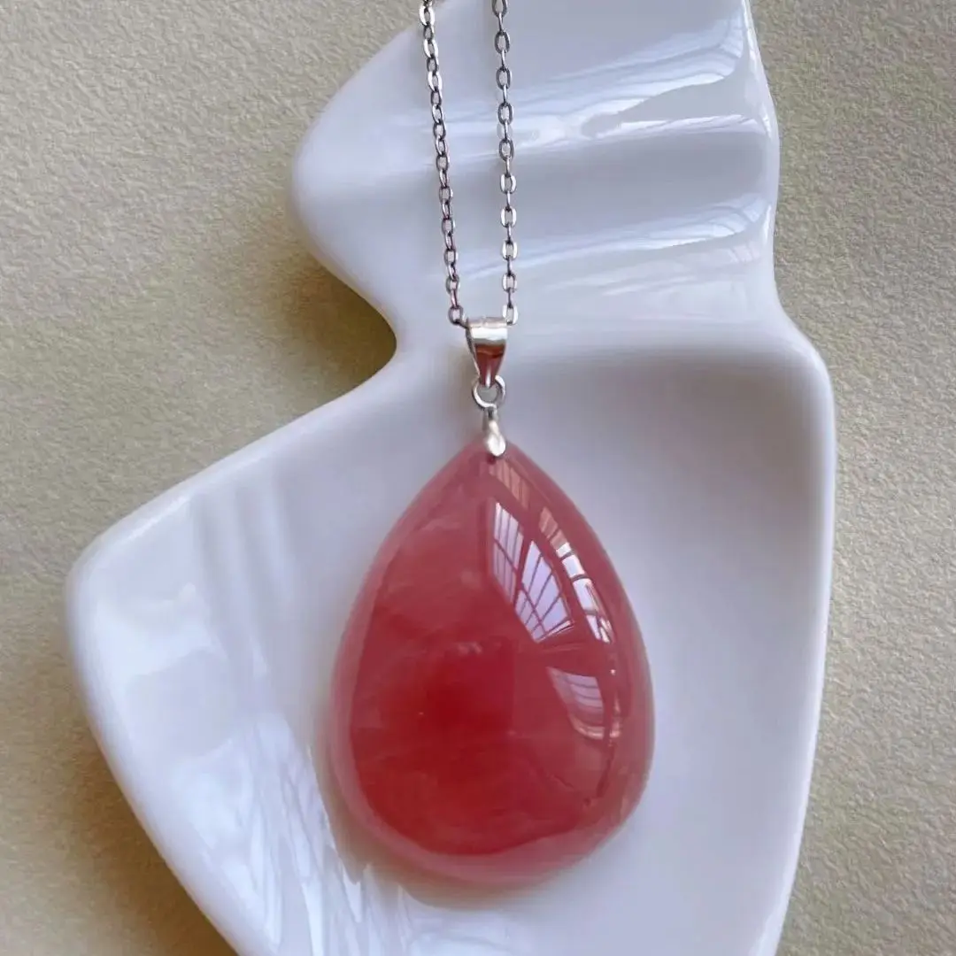 Подвеска Из Натурального Розового Кварца 31x22x10 мм