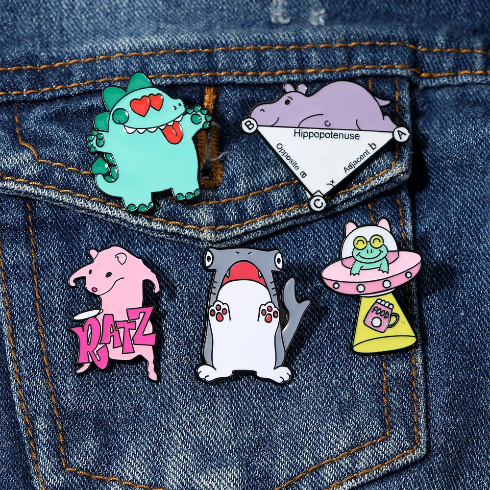 Новый милый мультфильм забавный треугольник хиппотаму НЛО лягушка броши акула