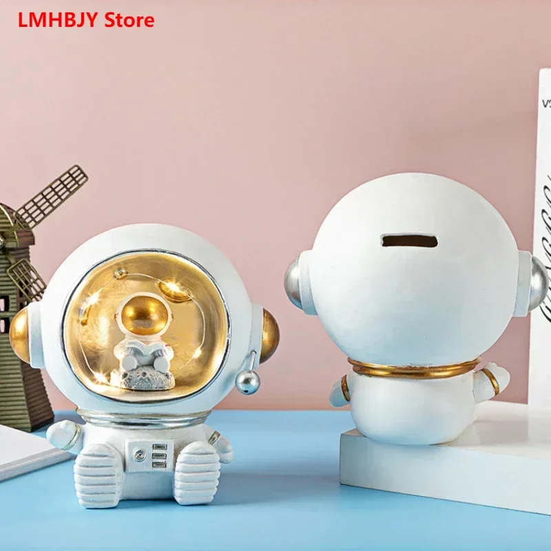 

Christmas Astronaut Resin Decorative Ornaments Children's Piggy Bank Student Creative Gifts Astronaut Nightlight.