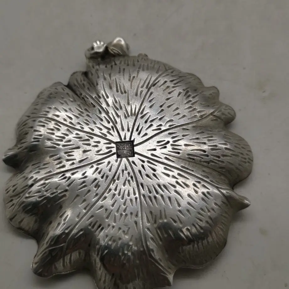 Антикварная коллекция серебряная тарелка с лягушкой и лотосом для мытья рассады