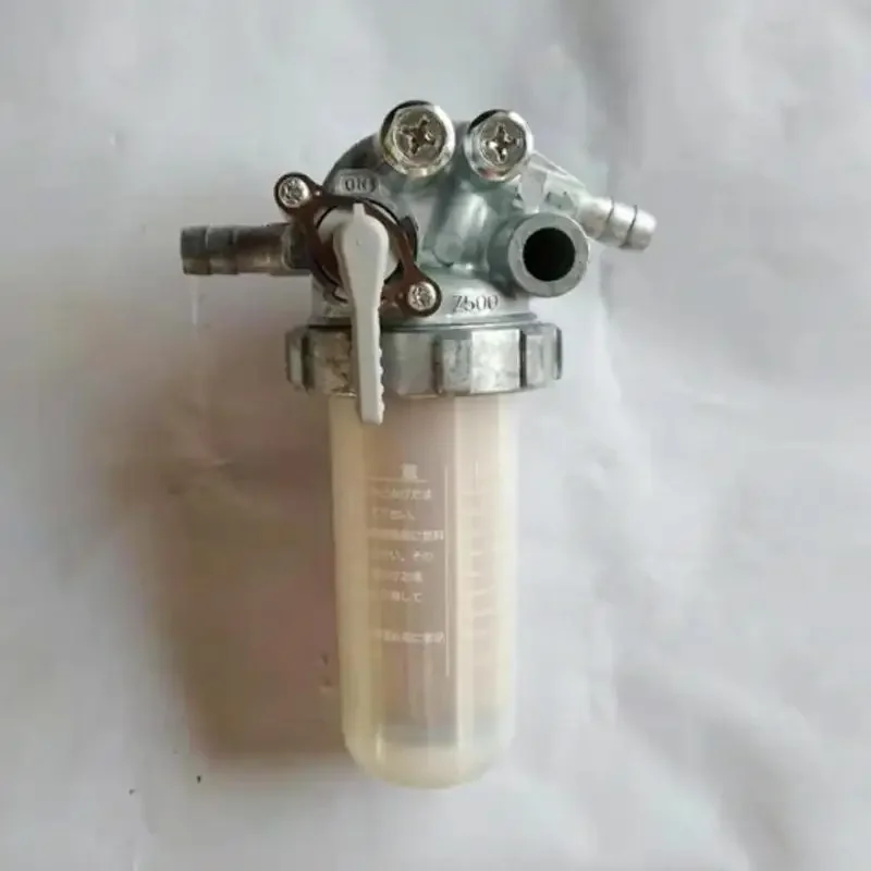 Топливный фильтр в сборе 1G313-43010 для двигателя Kubota D1105 D1305 D722 D782 D902 V1505 Z482 Z602