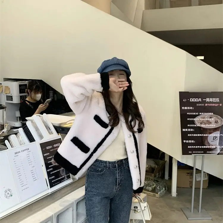 24 осень/зима новое маленькое ароматное пальто из овечьего меха с круглым вырезом