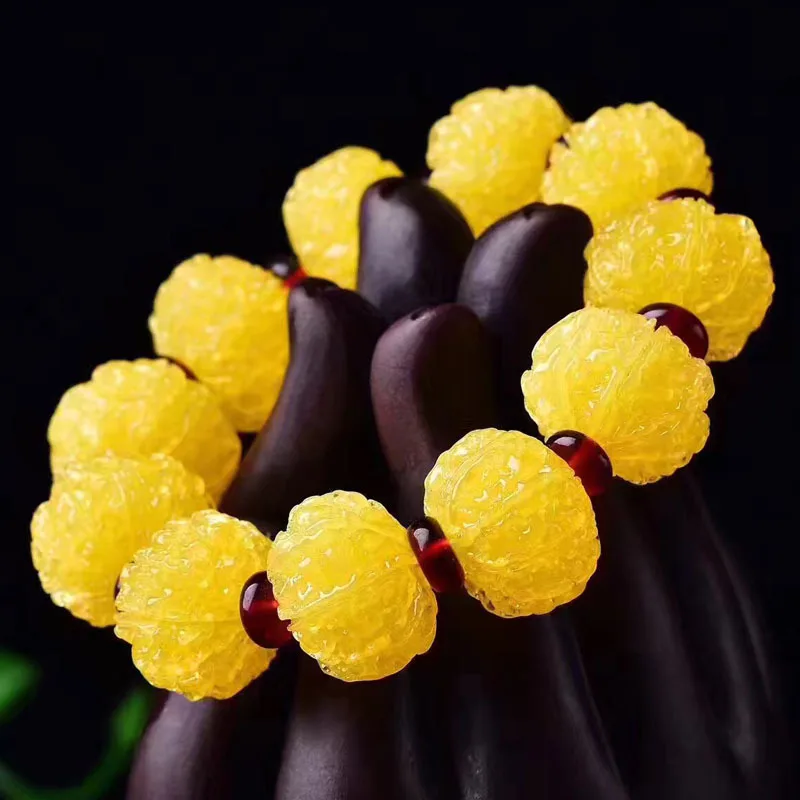 

Натуральный Янтарный браслет для мужчин и женщин, лечебные ювелирные изделия, жёлтый пчелиный воск ручной работы, бусины из ореха, эластичн...