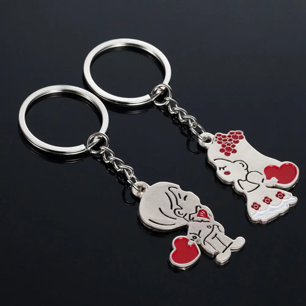 

1 Pair of Keyrings Couple Lover Key Rings Chains Fob Metal Bride Groom Heart Love Keychains Gifts Car Styling Decoration