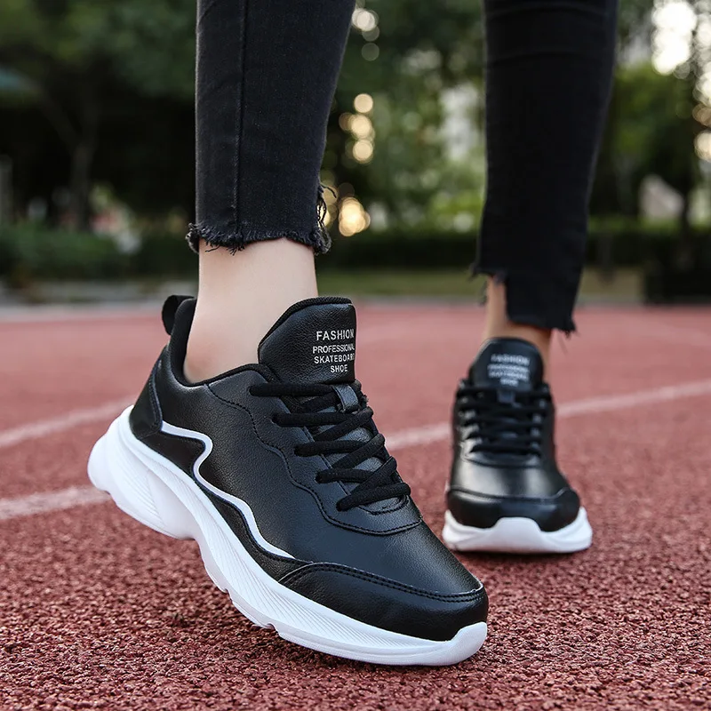 

Woman Leather Sneakers Ladies Winter New Casual Running Walking Shoes Comfortable Female Lace Up Outdoor Soft Sole Running Shoes
