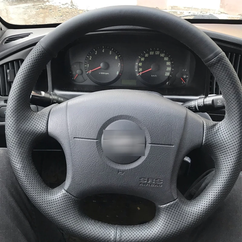 

Прошитая вручную черная кожаная оплетка на руль для Hyundai Elantra Old Elantra 2004 2005 2006 2007 2008 2009 2010 2011