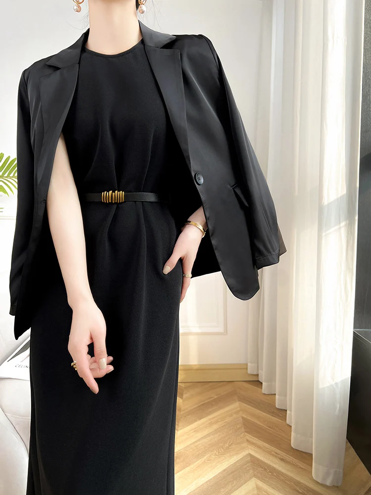 Платье без рукавов женское нежное атласное весеннее Новое Элегантное черное