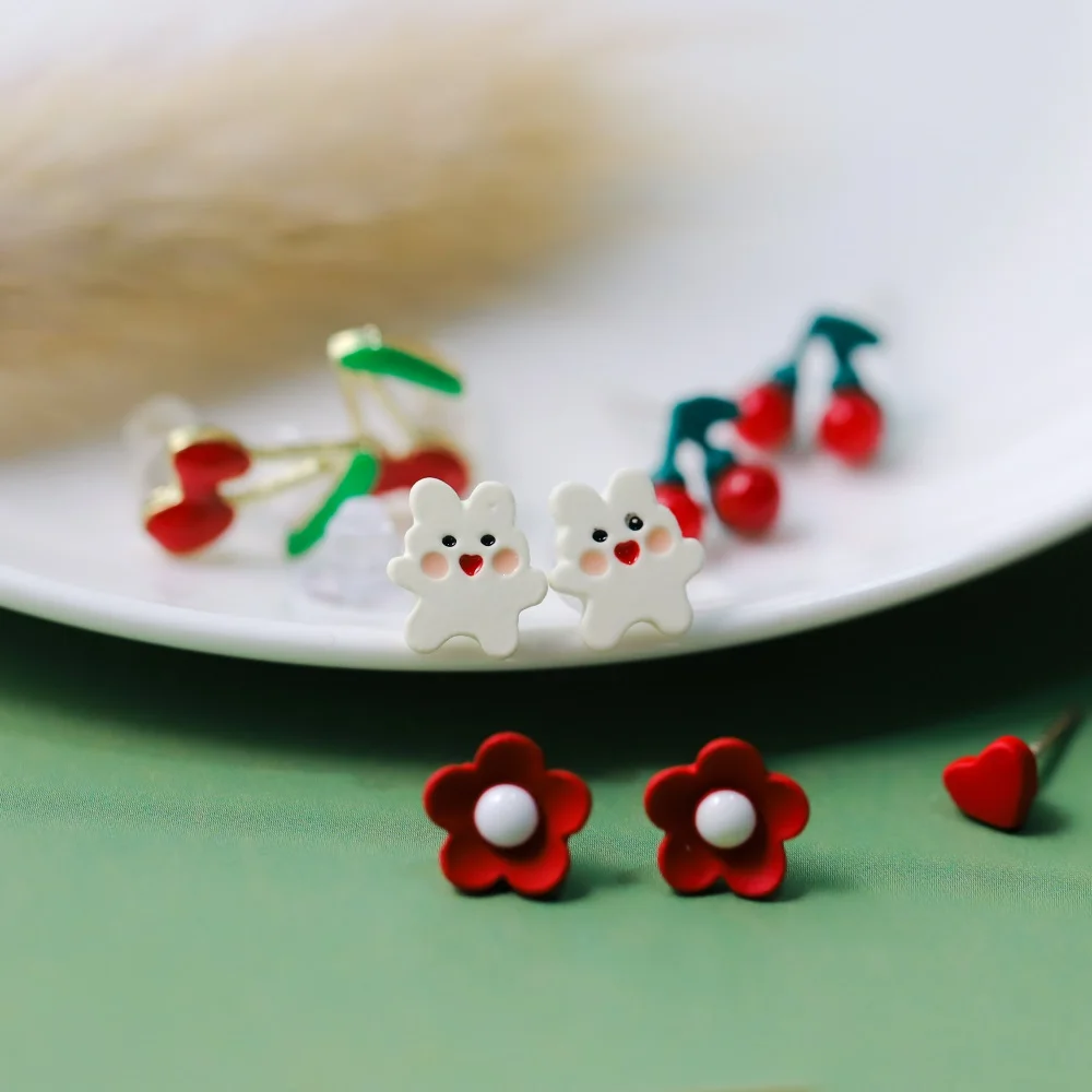 

1Pair Red Cherry Earrings Sweet New Cute Simulation Resin Hot Sale Gold Color For Women Girl Student Fruit Jewelry Earring Gift