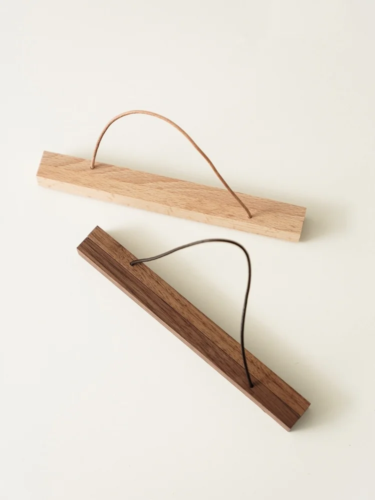 

Solid Wood Hanging Pictures Clips Creative Black Walnut Bills Invoice Storage Clips Photo Clips 18cm