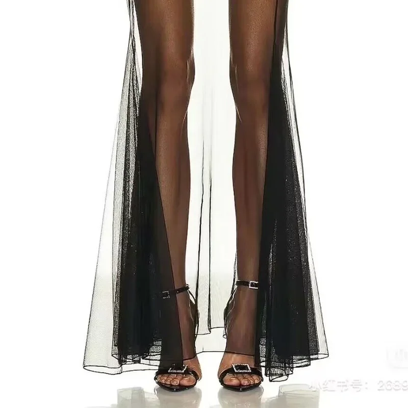 

Runway model 2023 new rhinester buckle pointy thin heel British style high-heeled sandals