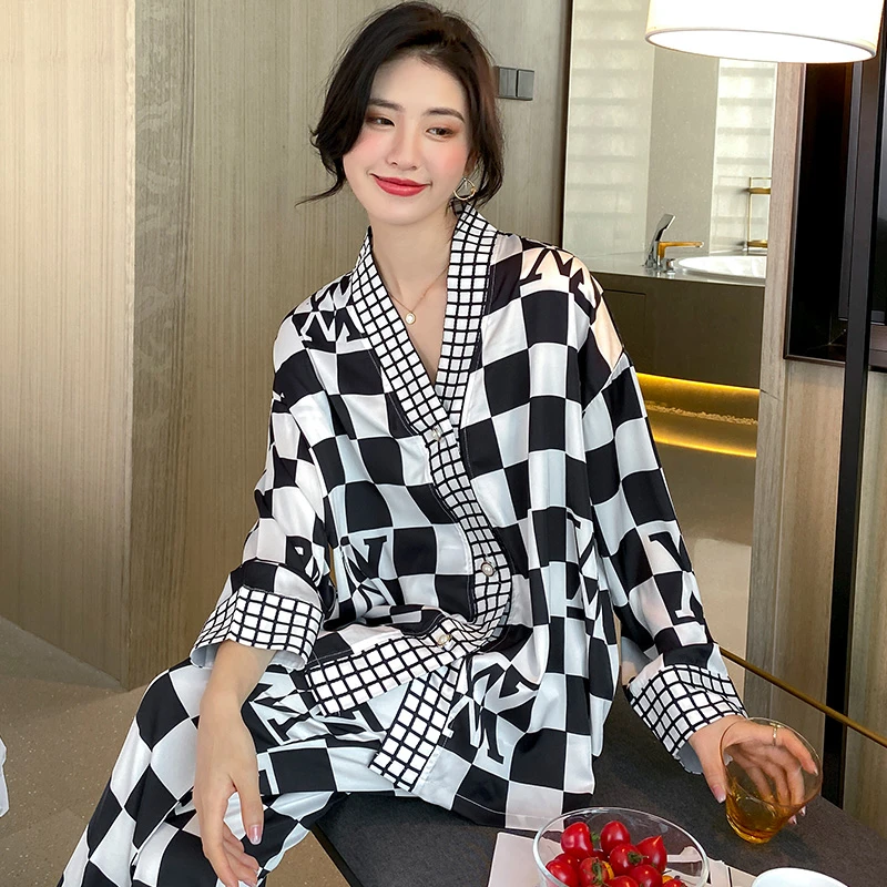 

Women's Pajamas Set Luxury Plaid Print Loose Top Sleepwear Silk Like Nightwear Leisure Homewear Femme