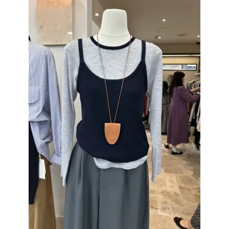 Женский трикотажный топ с круглым вырезом длинным рукавом