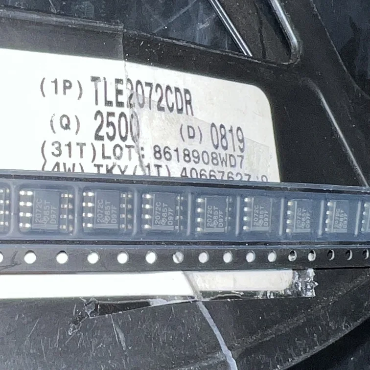 

Free shipping TLE2072CDR TLE2072 2072C SOP-8 IC 10PCS