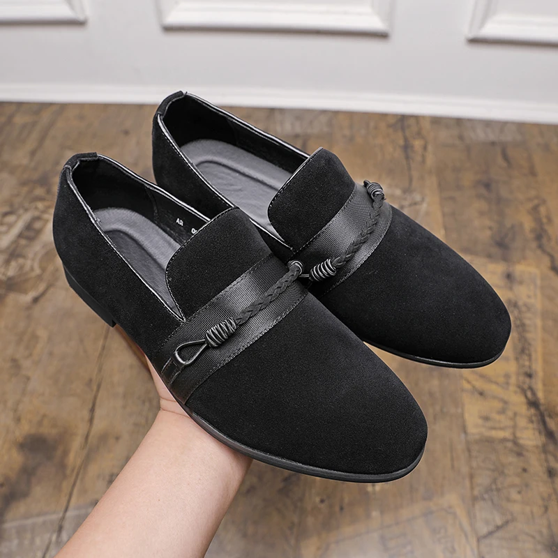

38~48 Summer Walk Shoes Men Moccasins Suede Round Toe Slip On Slippers Casual Driving Soft Sole Lazy Loafers Wedding Dress Shoes