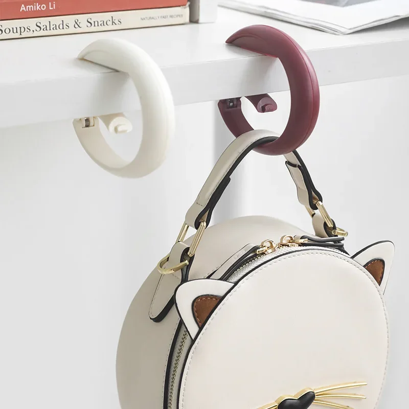 

Складной крючок для сумок eTya