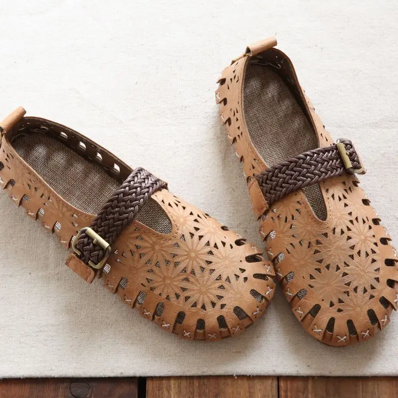 Hollow Out Ballet Flats Women's Leather Moccasins Wide Fit Shoes Ladies Round Toe Buckle Loafer Woman Chic Mary Jane Shoes 2023