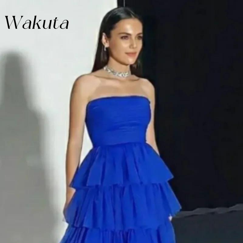 Модное платье Wakuta без бретелек с открытыми плечами плиссированное женское