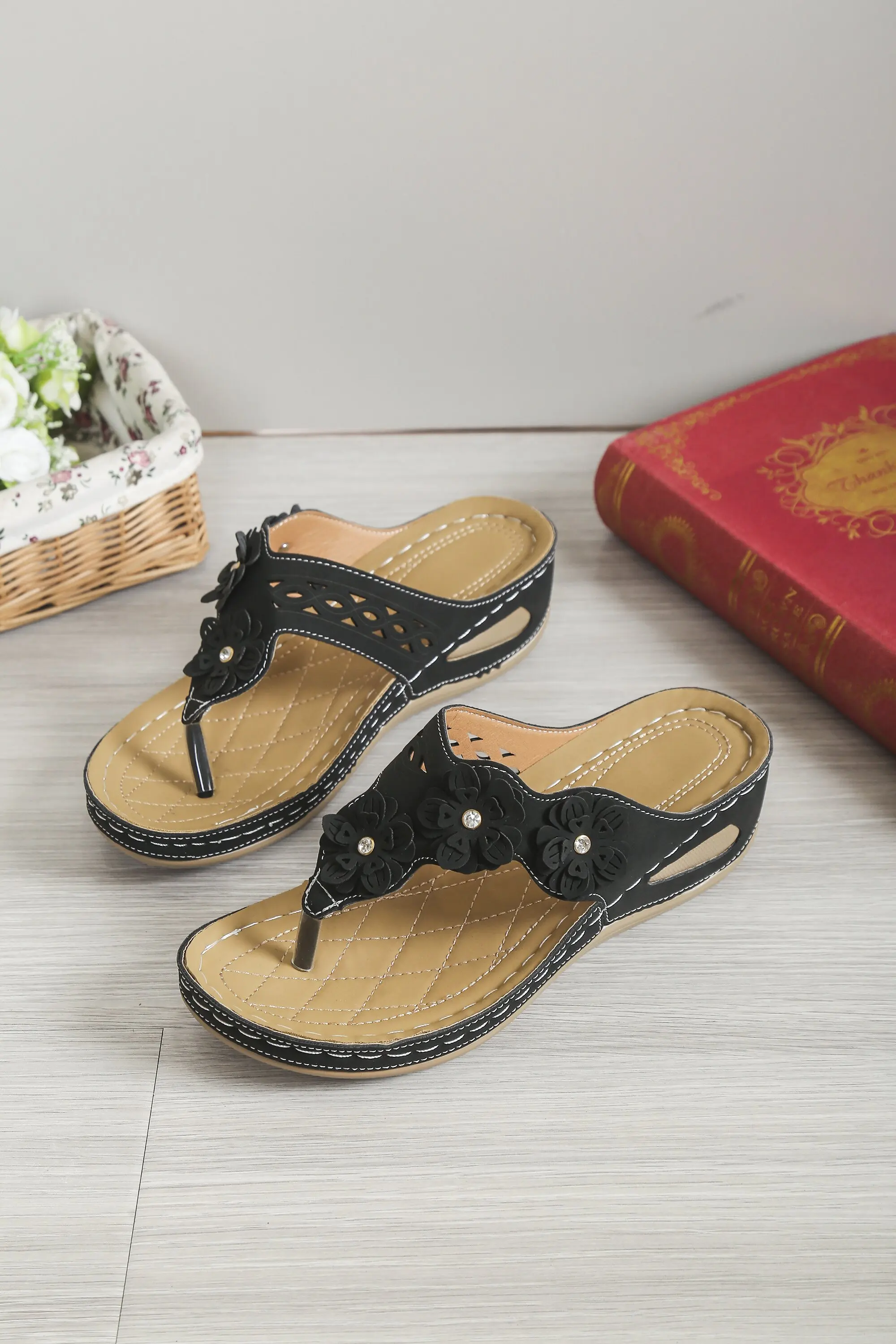 Women's Summer Wedge Sandals Casual Flip Flops Beach Comfortable Shoes Flowers Bohemia Style Sandalias Mujer Verano Sandalias