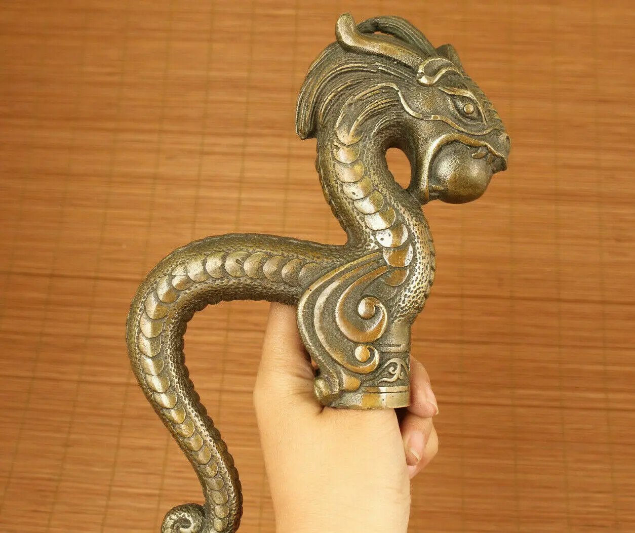ese old bronze hand carved dragon statue figure walking stick head