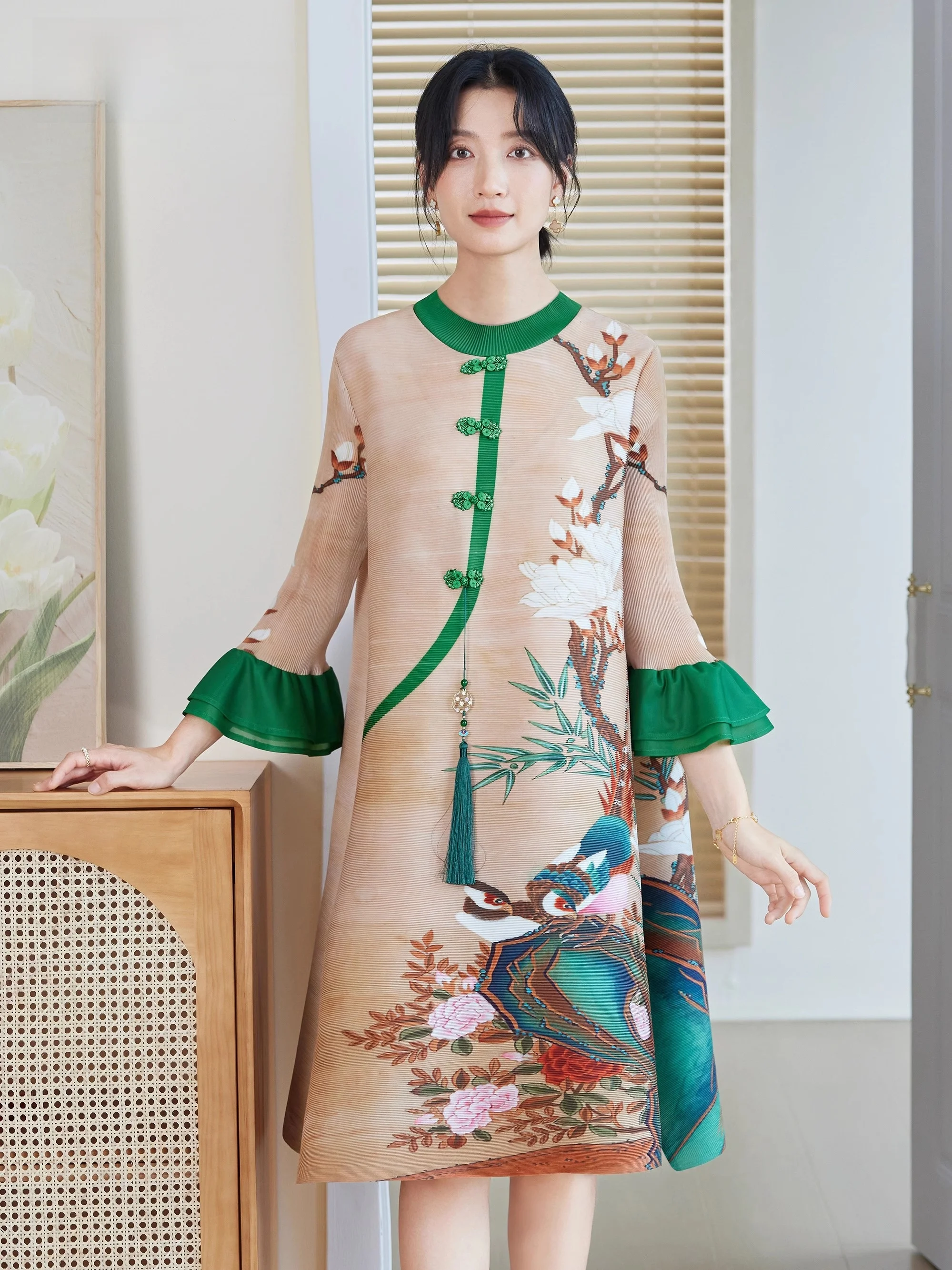 Новое китайское платье Sle осенняя одежда новинка 2024 национальное с пластинчатой