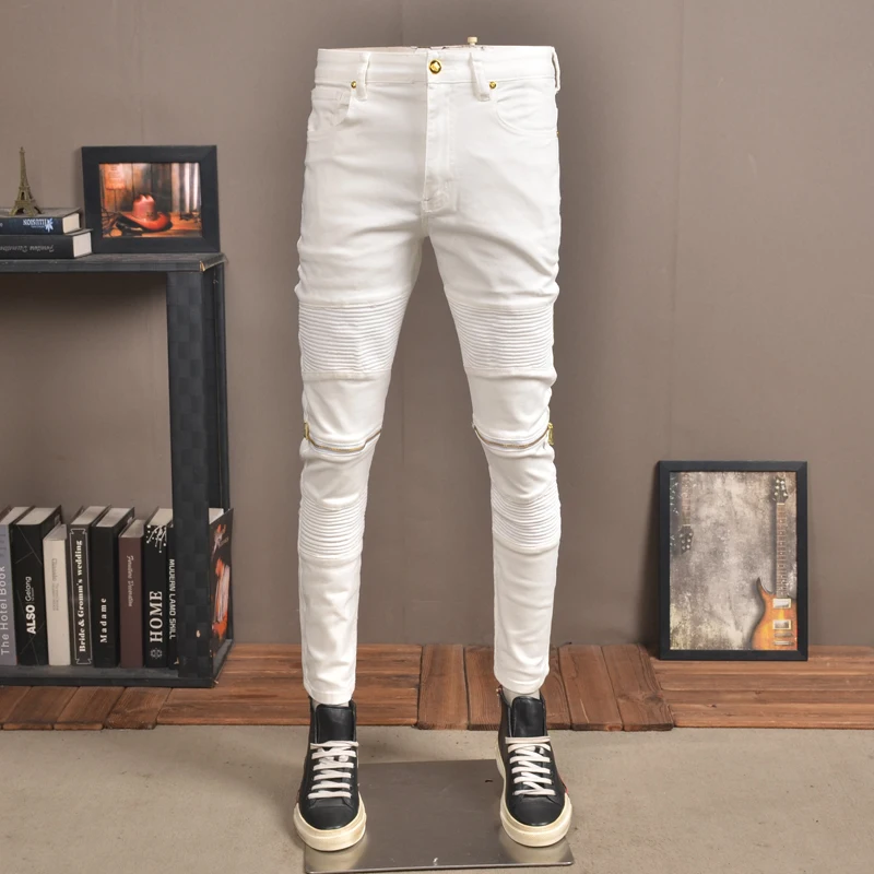 Рисунок 2 - Джинсы мужские облегающие эластичные на молнии