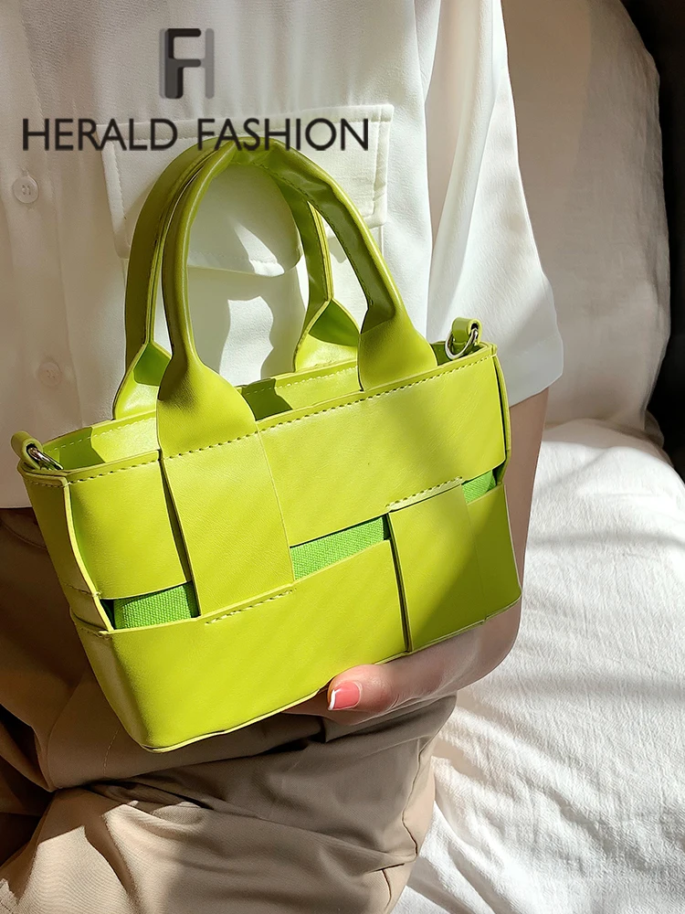 

Плетеные дизайнерские сумки-тоуты через плечо, роскошный бренд 2022, трендовые Сумки из искусственной кожи для женщин, роскошная брендовая су...