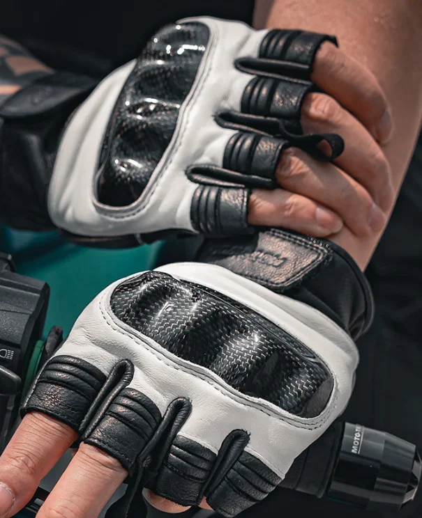 Мотоциклетные Перчатки с открытыми пальцами кожаные твердыми костяшками для