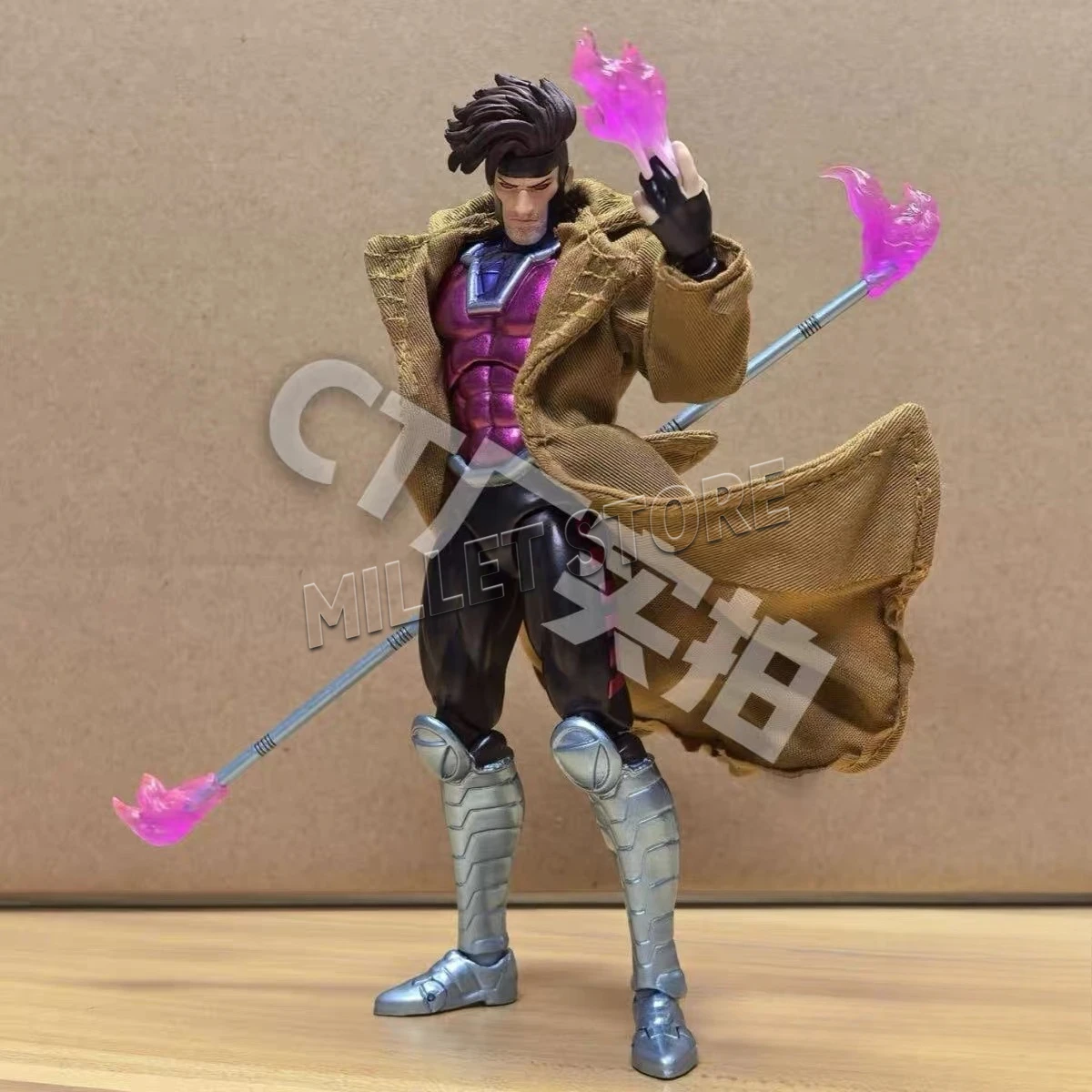 Фото В наличии: Фигурка Gambit Mafex 131 X-Men от SHF, оригинальная аниме-фигурка, статуэтка, модель, подарки на заказ, игрушки №1