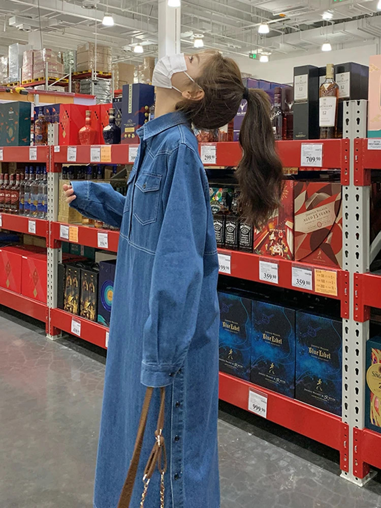 Платье женское джинсовое однотонное с отложным воротником и длинными рукавами