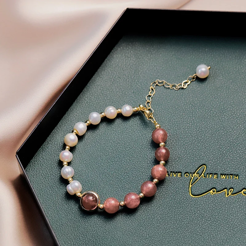 Простой женский браслет из натурального с жемчужными подвесками ювелирные