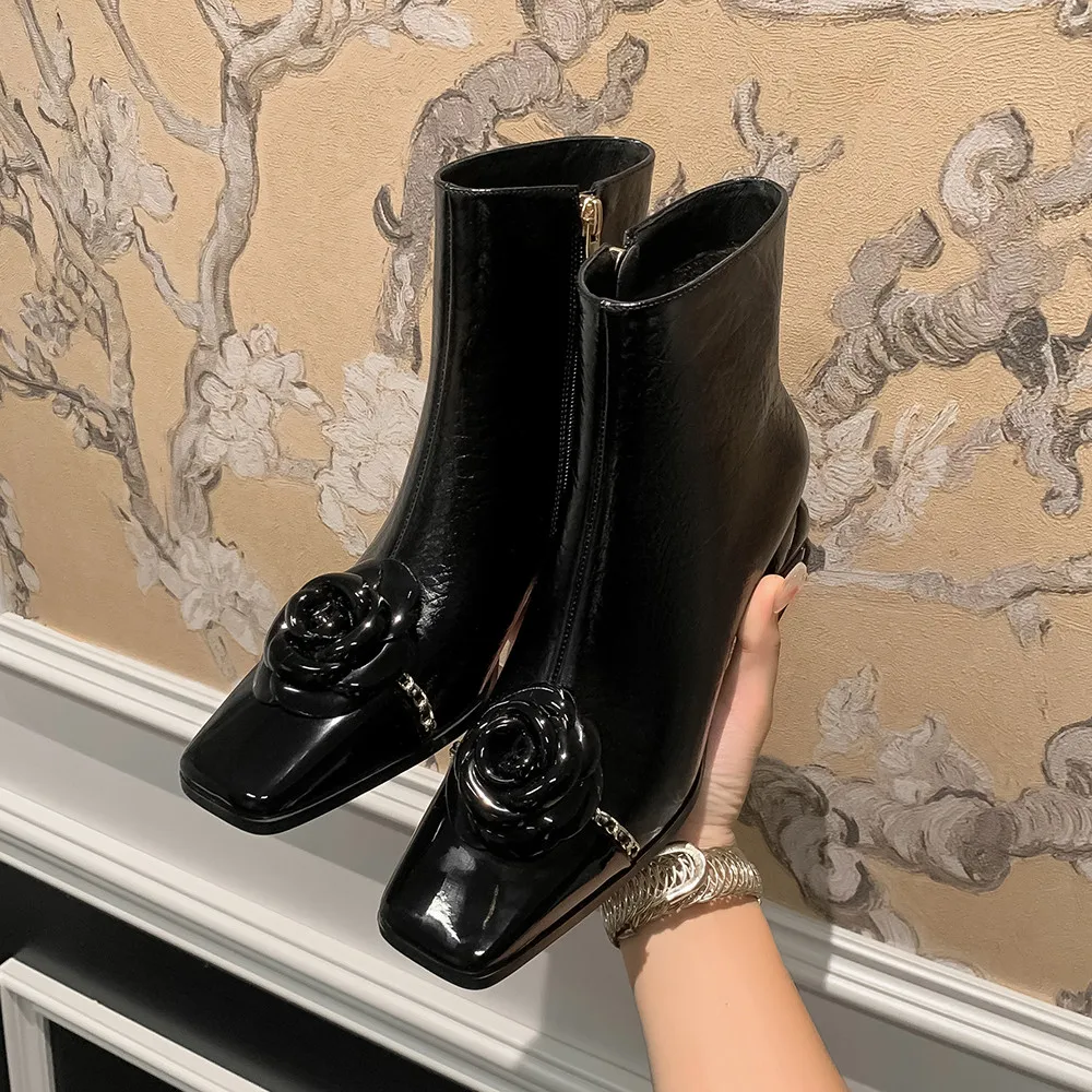 Ботильоны женские из натуральной коровьей кожи на высоком массивном каблуке