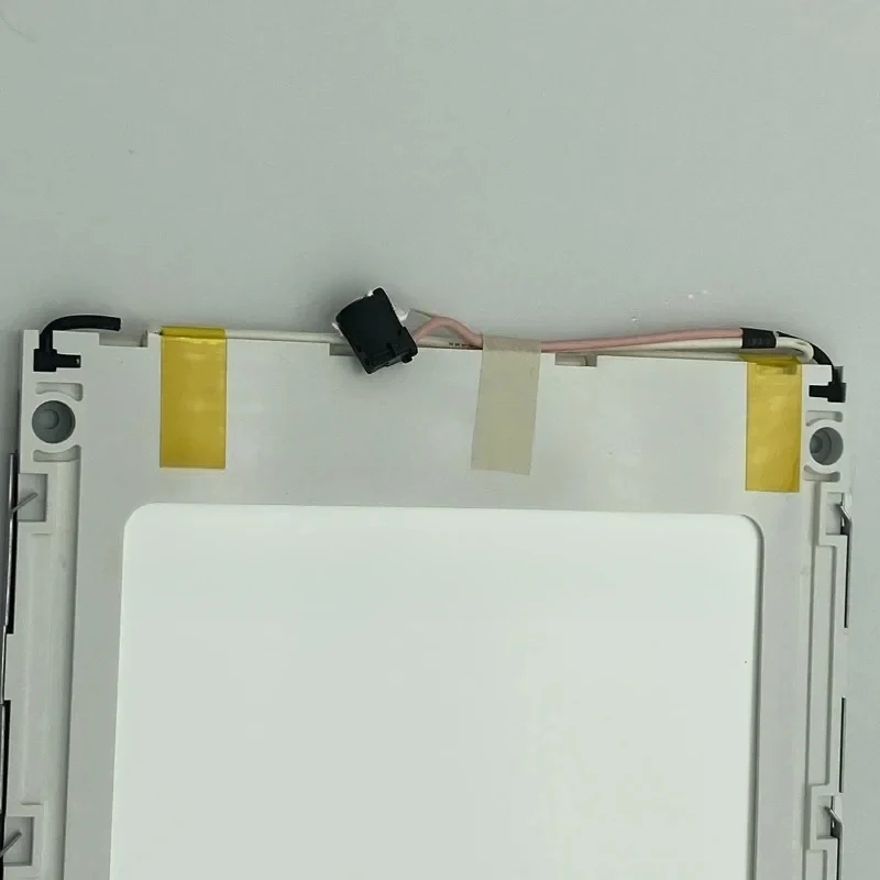 Новый и LM64P101 LM64P101R LM64P10.2'ЖК-экран