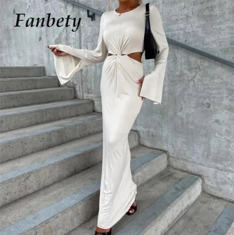 

Женское элегантное платье-макси с разрезом и длинным рукавом