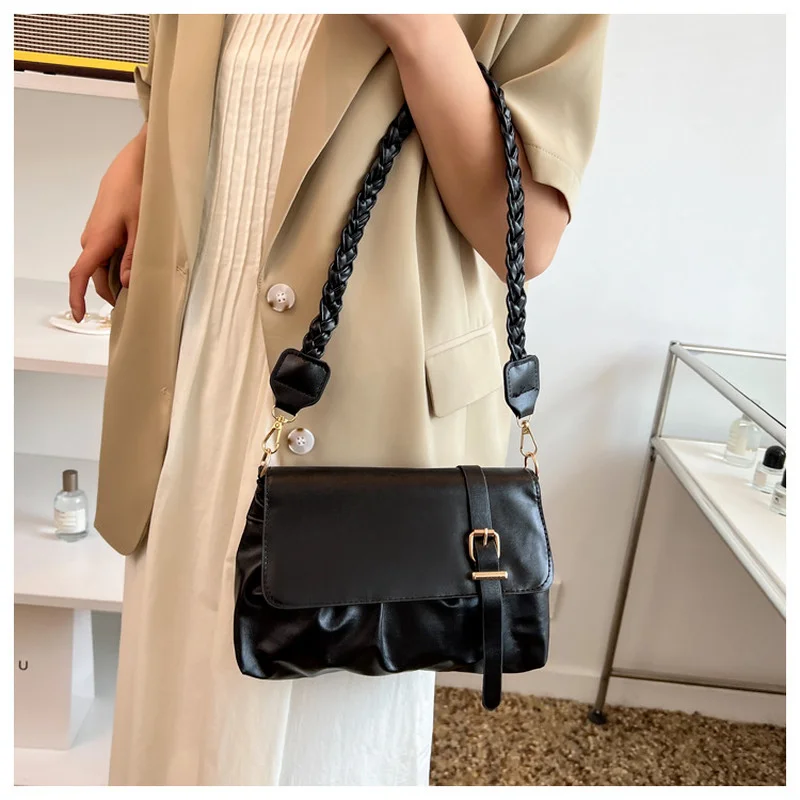 

Black Retro Fashion Lady Flip-top Bag Upscale Large capacity Soft Leather Exotic One Shoulder Bag Ladies Bag Hand Bags For Women