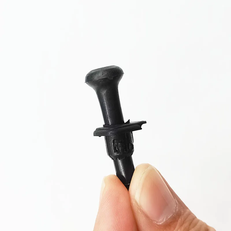 

Штифт для дверного замка Vw Polo 1981-1994 Coupe 1982-1994 Scirocco 1980-1998 Golf Jetta Passat Corrado