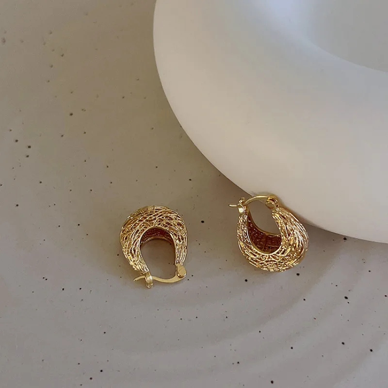

High Grade Metal Bird's Nest Hoop Earrings for Women Girls Retro Simple New Fashion Party Bride Wedding Earring Jewelry Gifts