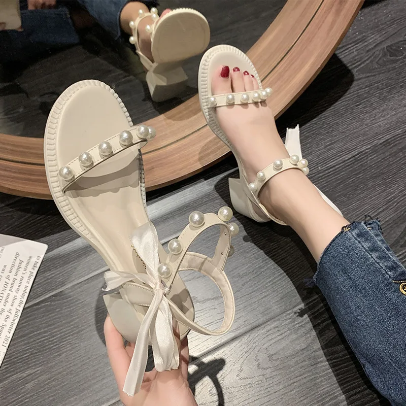 

Женские босоножки на высоком каблуке, бежевые мягкие удобные туфли с пряжкой, с черным жемчугом, на блочном ремешке, с бантом, на лето, 2022