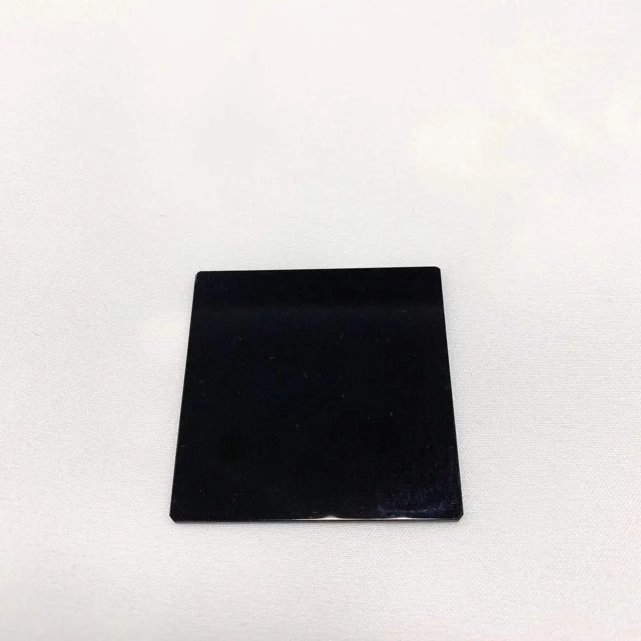 

Include Fedex Shipping 2Pcs Total Size 80x70mm 760nm IR Pass Filter Glass HWB760 For Infrared Camera