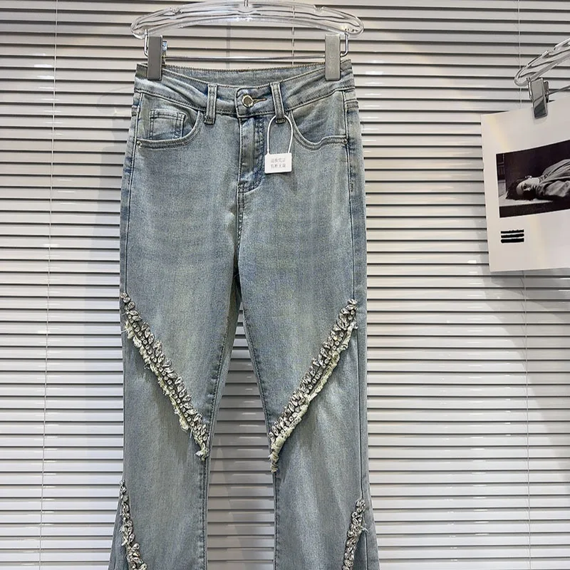 Новинка Весна 2024 Лидер продаж джинсовые брюки с потертостями и бисером для
