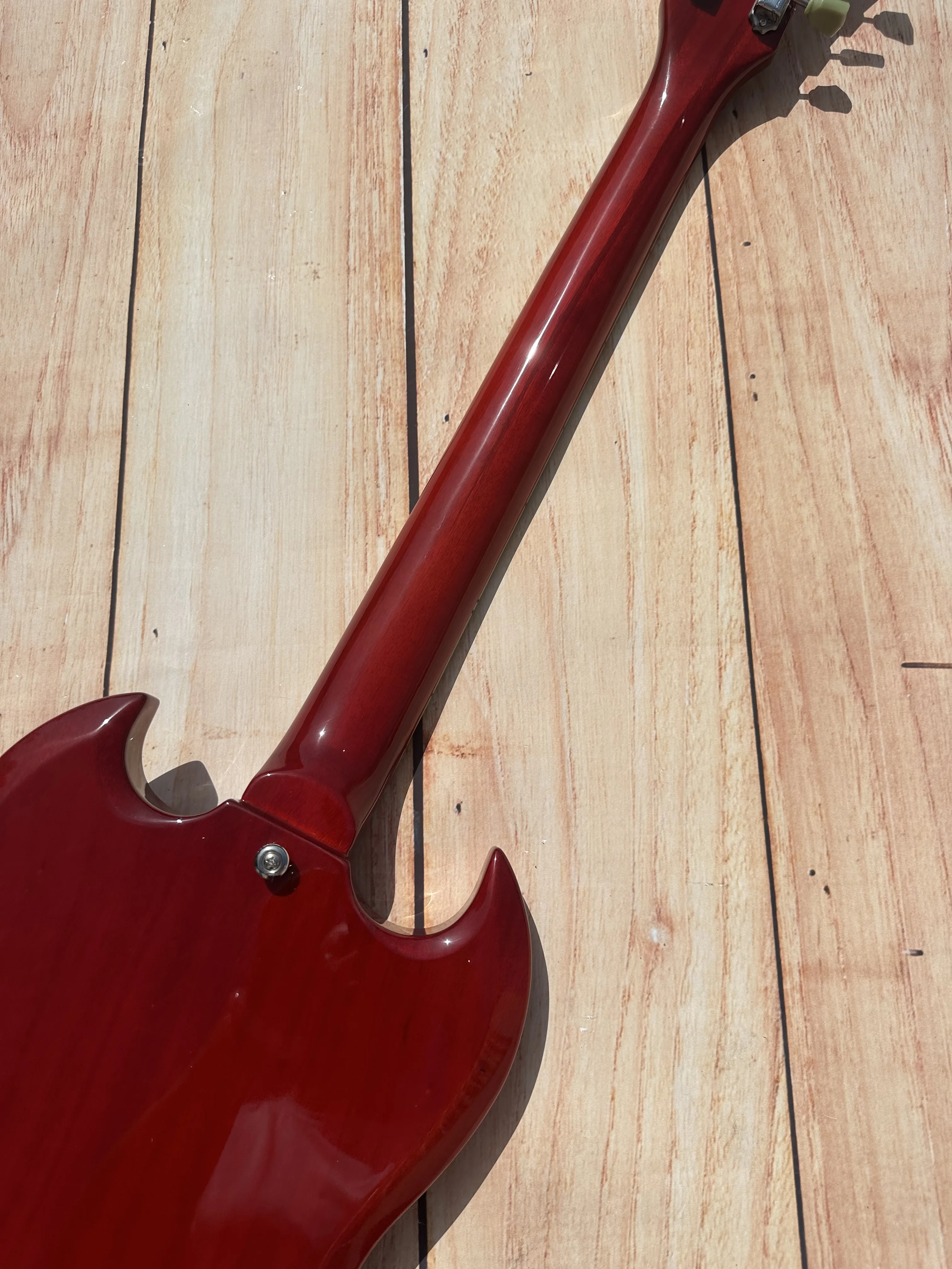 Стандартная электрогитара SG инкрустация цветочным горшком винно-красный