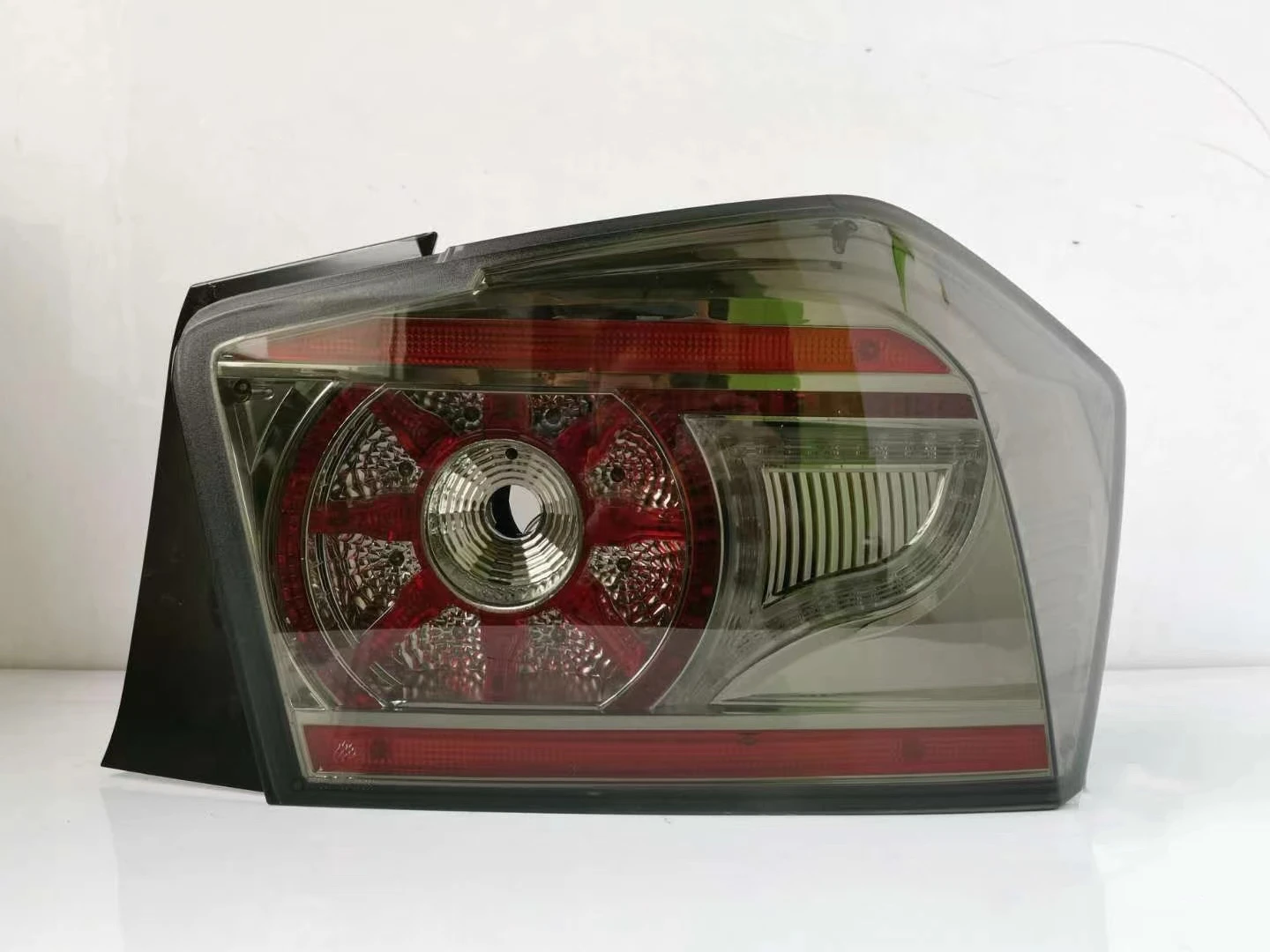 Автомобильные аксессуары светодиодсветильник для Hyundai Verna 2010-17 тормозные фонари